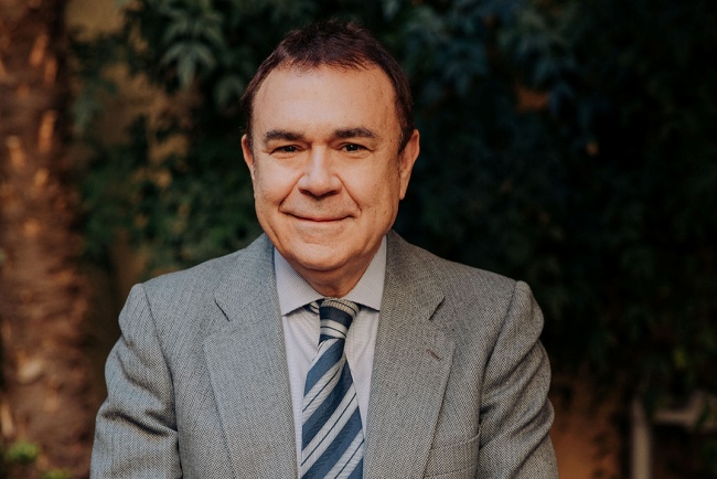 Auténtico periodismo de investigación” – AGENDA EMPRESA