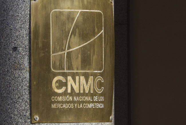 cnmc-servicios profesionales